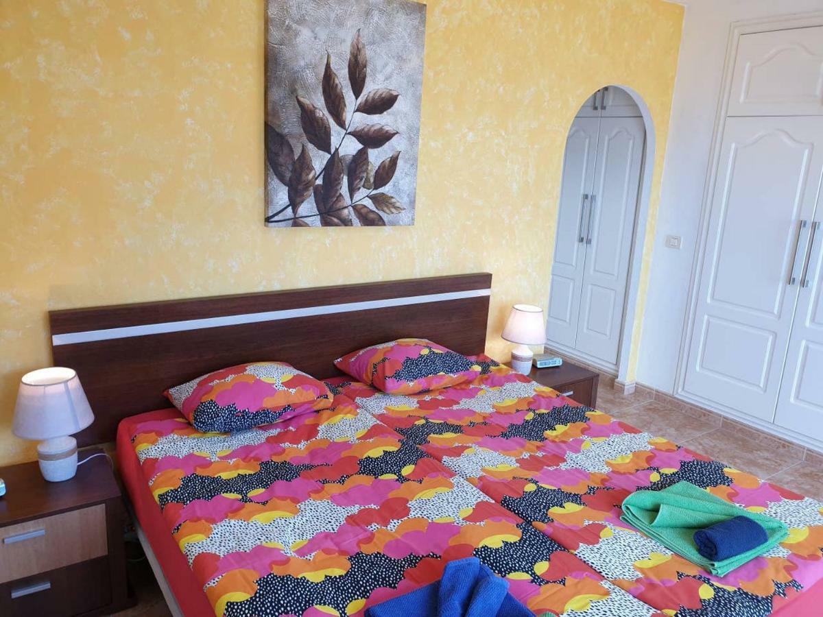 Villa Roque Del Conde With Private Pool, Terrace With Fantastic Sea Views, Wifi, Garden, Garage Adeje Exterior photo