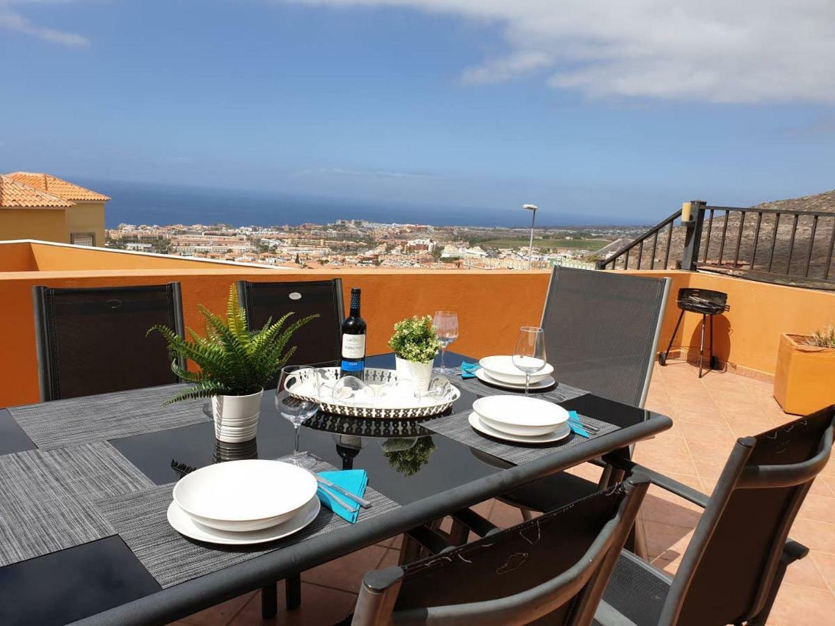 Villa Roque Del Conde With Private Pool, Terrace With Fantastic Sea Views, Wifi, Garden, Garage Adeje Exterior photo